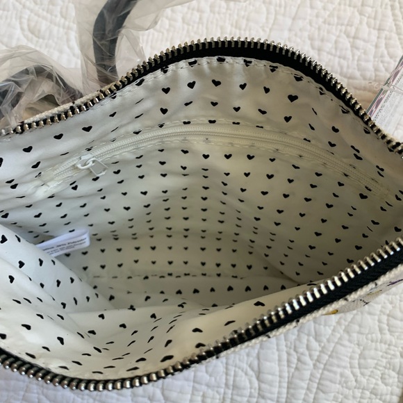 Brighton Love Crossbody with wallet - Picture 5 of 8